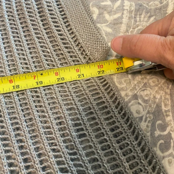 APT. 9 Sleeveless Sweater crochet size XL silver gray - Picture 5 of 6